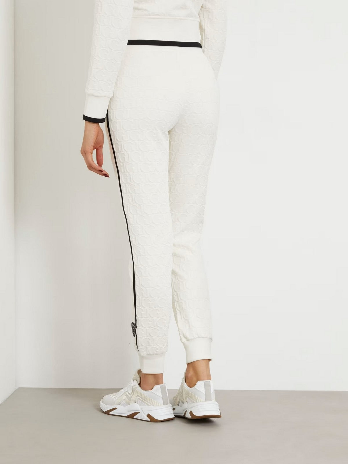 GUESS SPORT Pantalone Donna Cheri Long Pant V4RB08 KBSL0 F0AH Bianco
